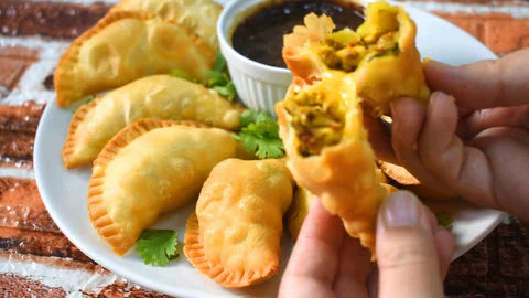 𝙕𝙖𝙧𝙬𝙖𝙝™2 in 1 Multifunctional Samosa & Dumpling Maker |  صانعة السمبوسة والدمبلينغ متعددة الوظائف 2 في 1